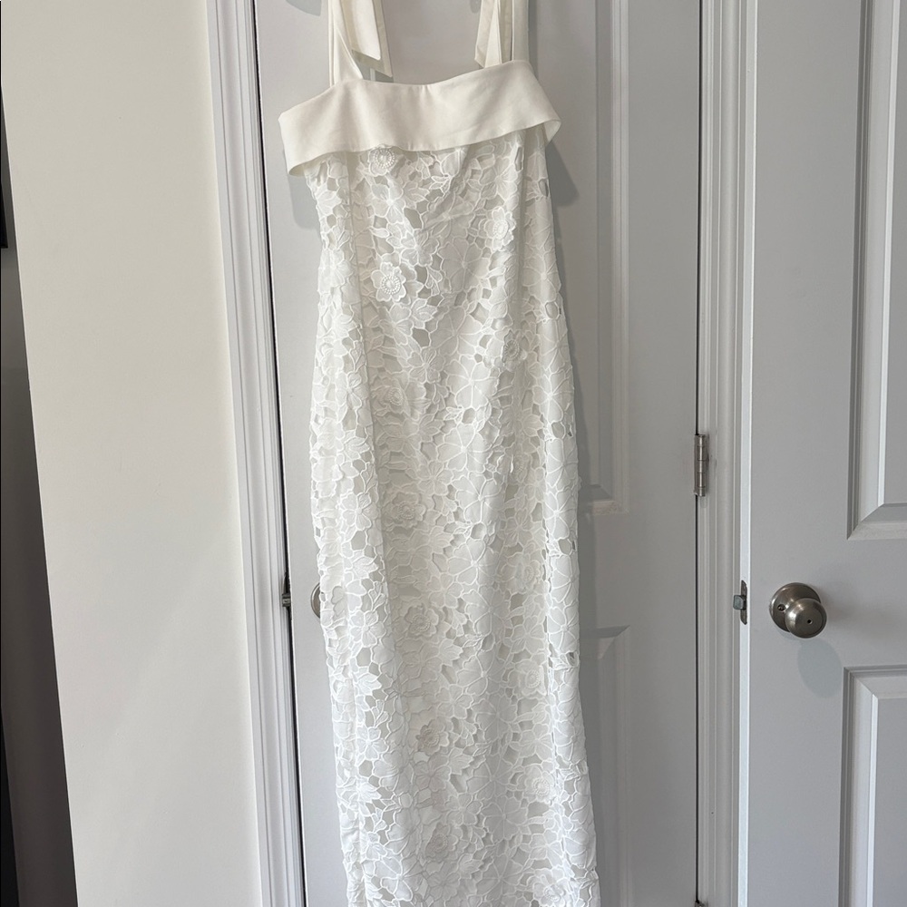 Petal & Pup Emerson Midi Lace Dress